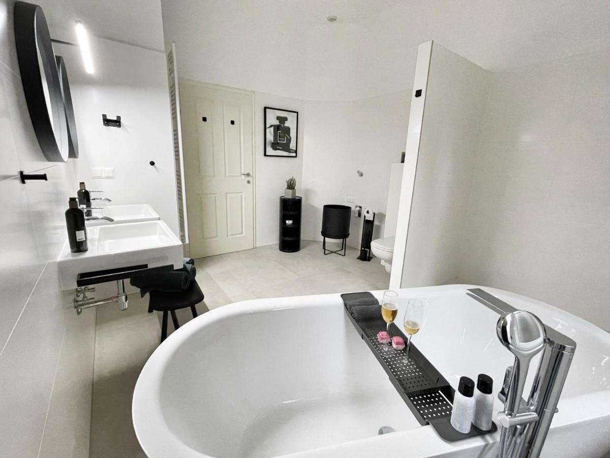 Loft2Be, Vienna City Loft For 8 Viena Exterior foto